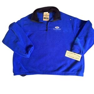 Midwest express quarter zip fleece . Deadstock